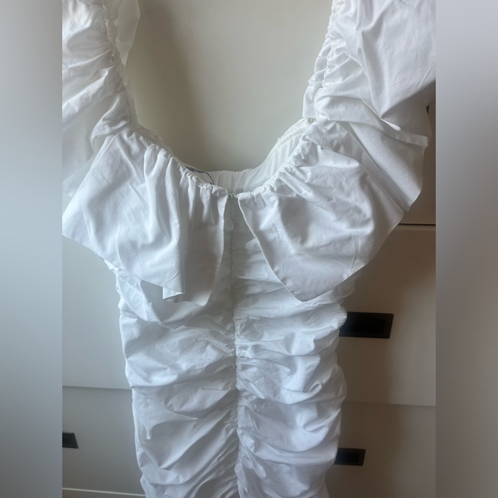 WHITE ZARA RUCHED SUNDRESS - Picture 5 of 5